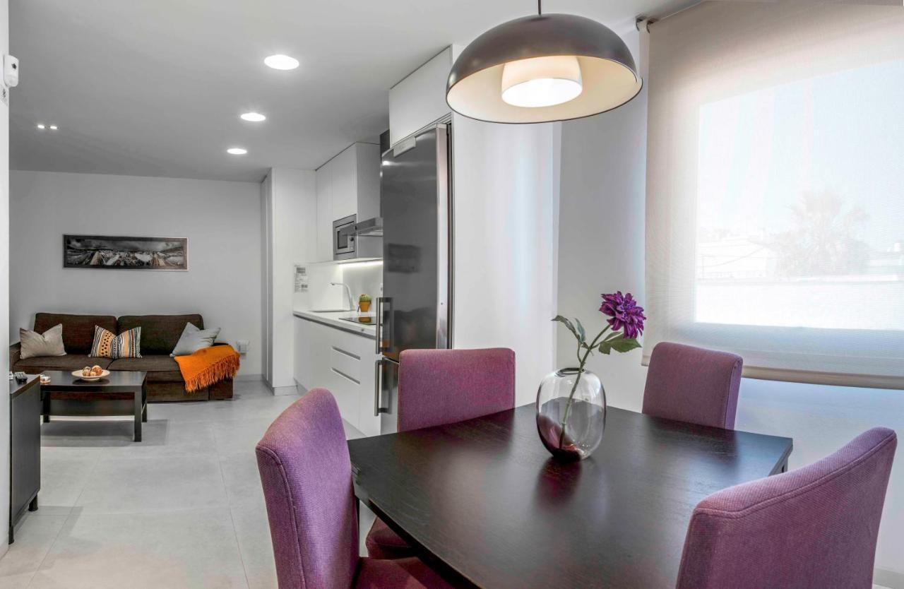 Apartamentos Levante Захара де лос Атунес Екстериор снимка