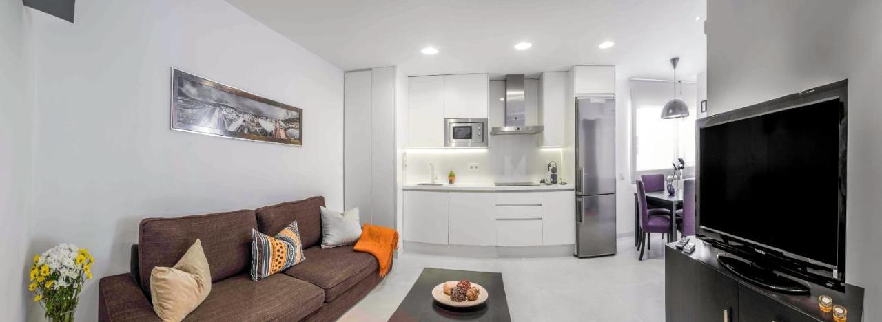 Apartamentos Levante Захара де лос Атунес Екстериор снимка